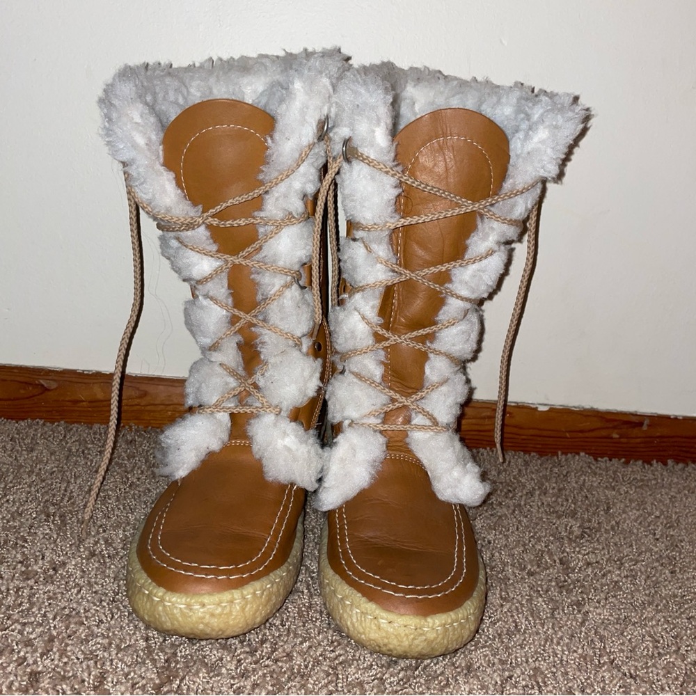 VNTGE Cabela's Tan & White Lace-Up Women's Winter Boots SIZE 10